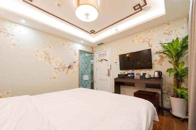 World Dream Hotel