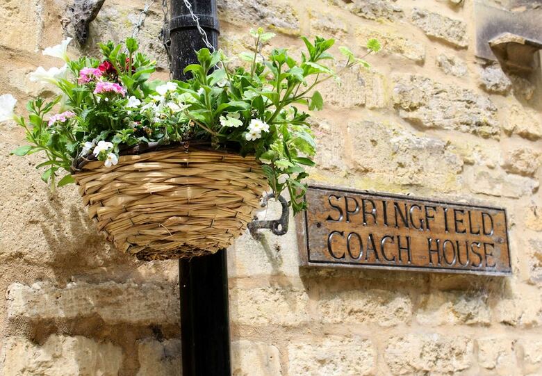 Cotswolds Valleys Accommodation Springfl