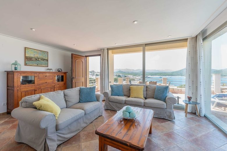 Apartamentos Cala Agulla