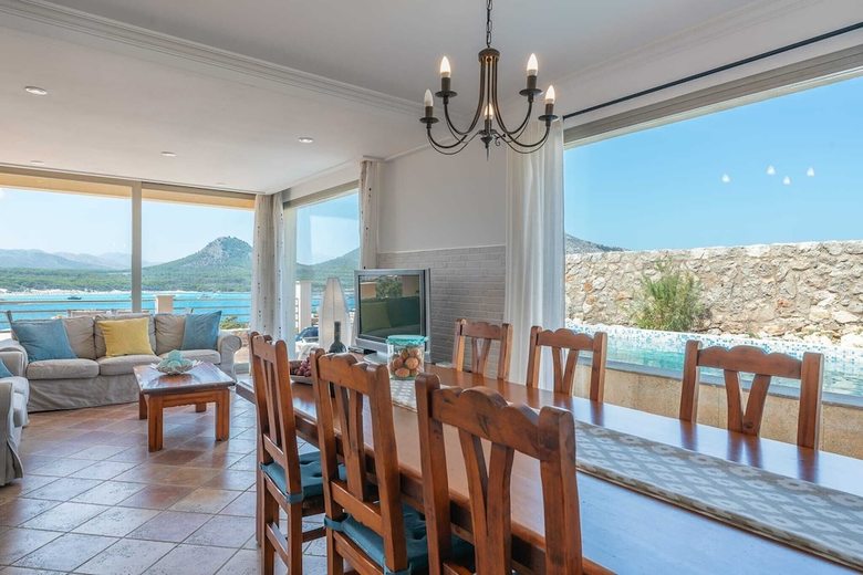 Apartamentos Cala Agulla