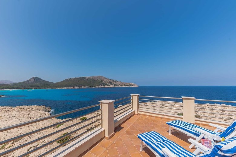 Apartamentos Cala Agulla