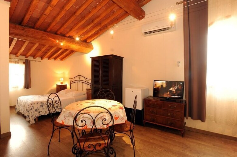 Hotel Domaine de Nidol�res