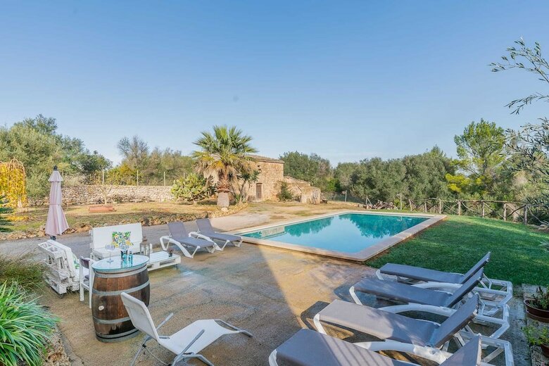 Villa Son Huguet