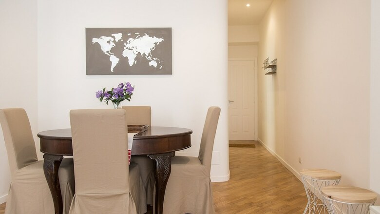 Apartamento Rental In Rome Giulia Atmosphere