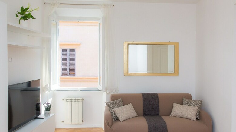 Apartamento Rental In Rome Giulia Atmosphere