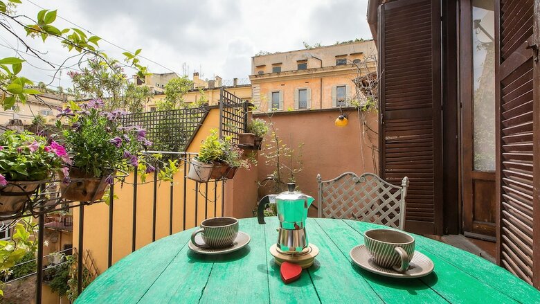 Apartamento Rental In Rome Arco Della Ciambella Penthouse