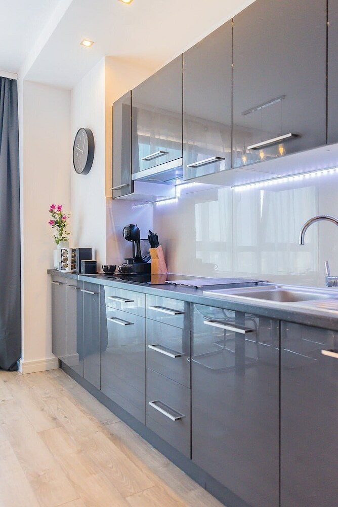 Easy Rent Apartments - Sky
