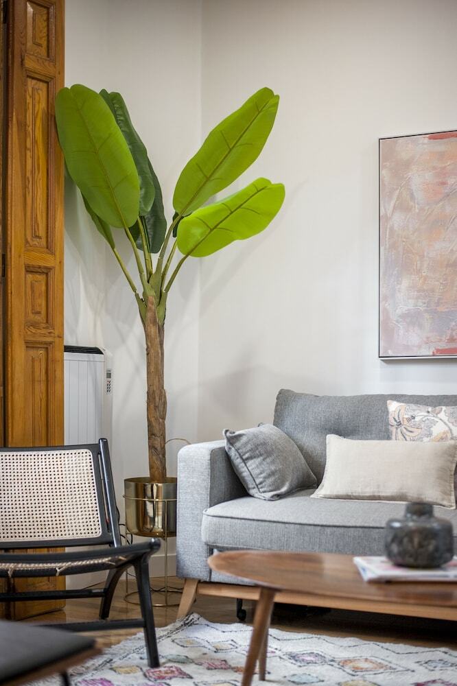 Apartamentos �tico Quevedo III