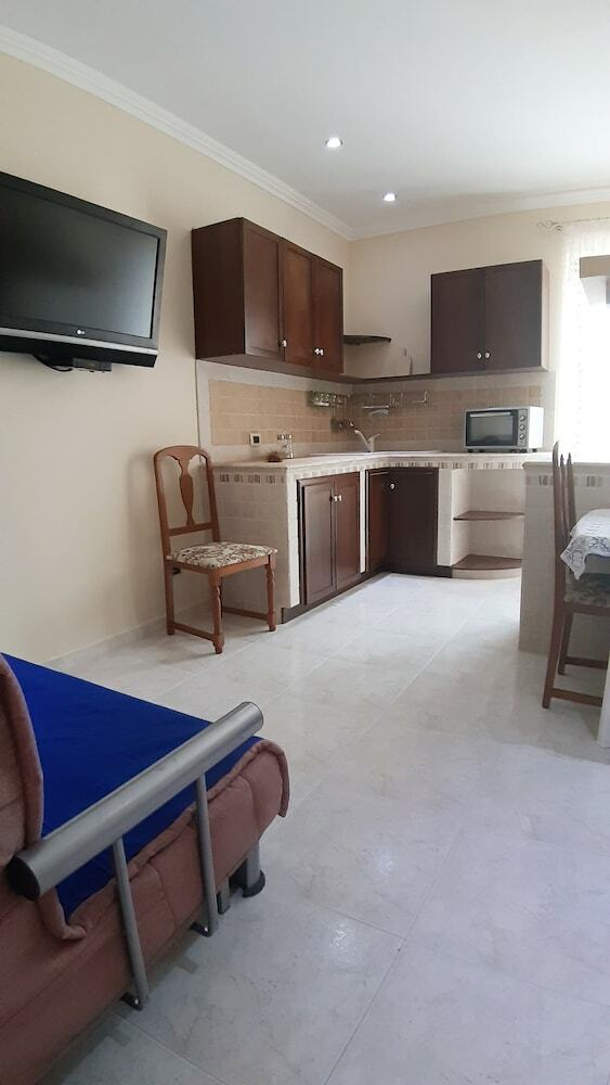 Sunshine Apartments