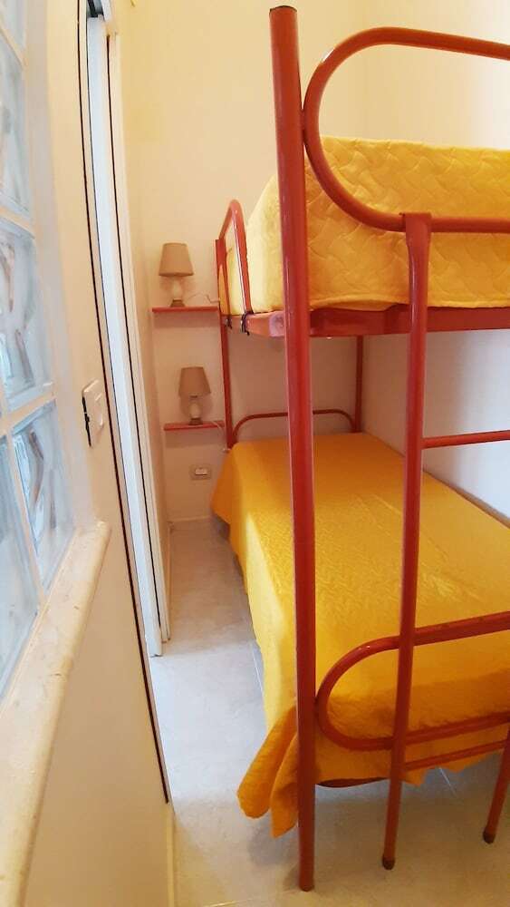 Sunshine Apartments