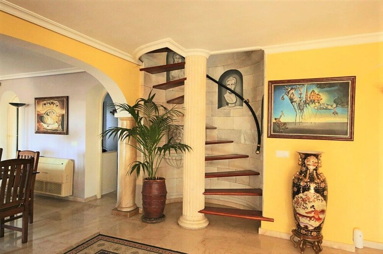 Stunning Puerto Banus Sea View Villa
