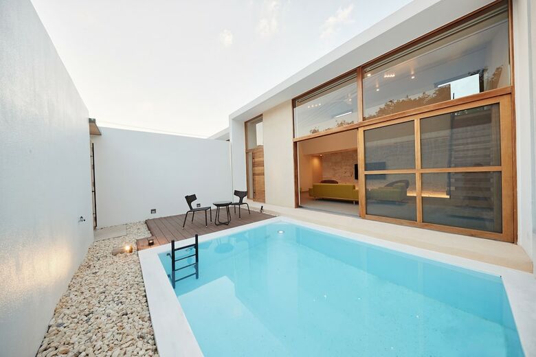 Adan Resort Secret Villas