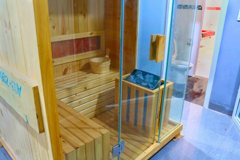 Hostal Ba Sao Hotel - Hostel