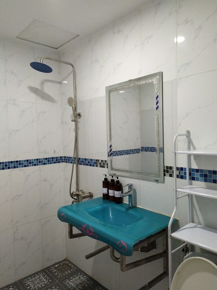 Hostal Ba Sao Hotel - Hostel