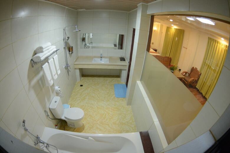 Shwe Hin Thar Hotel