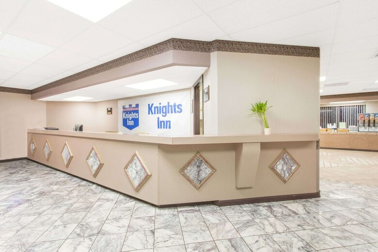 Hotel Knights Inn Roanoke