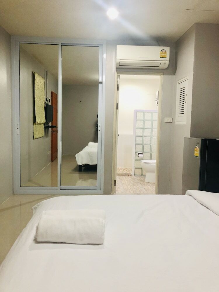 Hotel Chuanchom Place