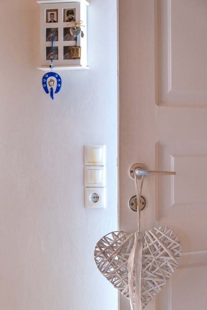 Paradise Traditional Cycladic House