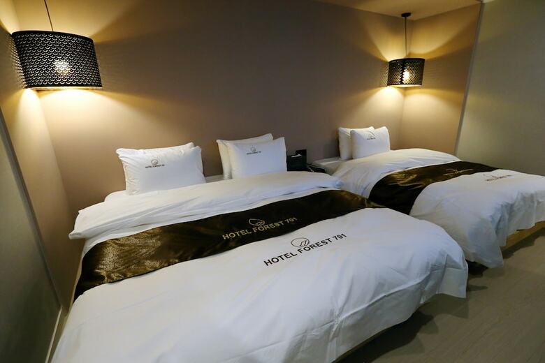 Forest 701 Hotel