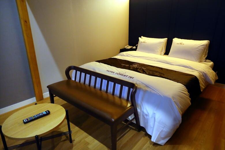 Forest 701 Hotel