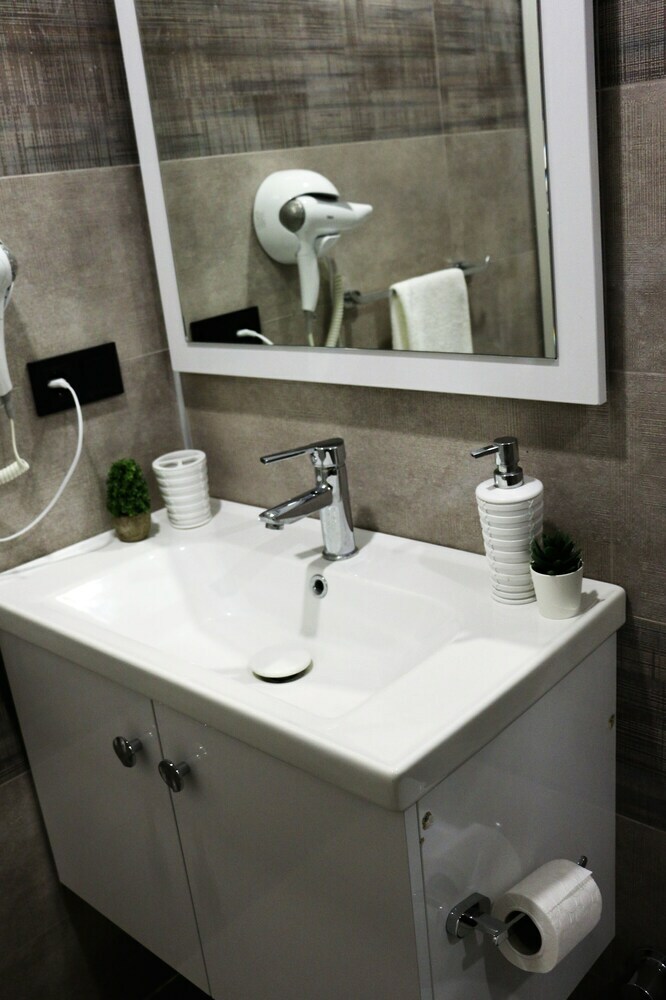 Carpediem Suite Hotel