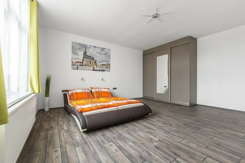 Apartsee Apartments