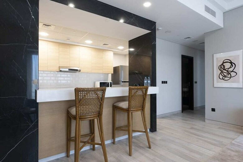 Gorgeous 2br Apartment Priv� Living
