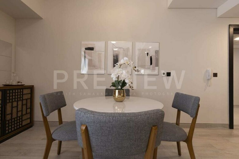 Gorgeous 2br Apartment Priv� Living