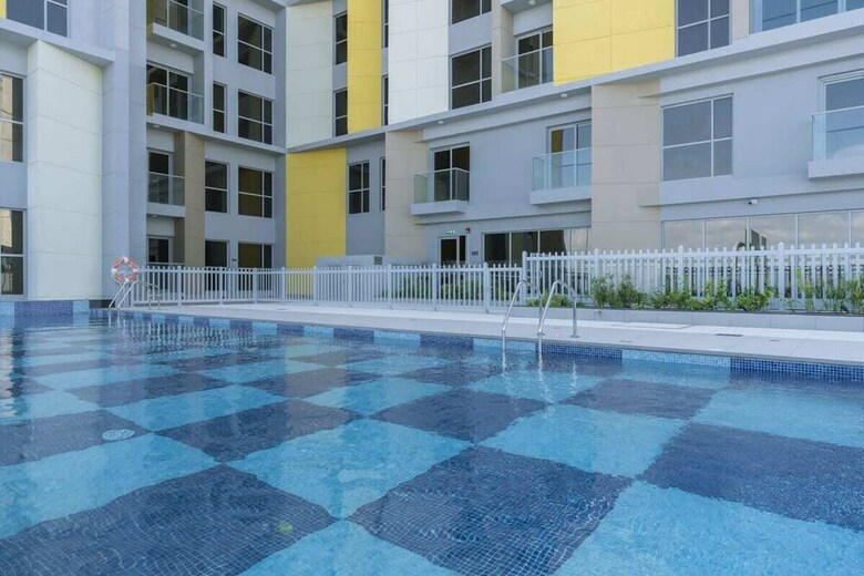 Gorgeous 2br Apartment Priv� Living
