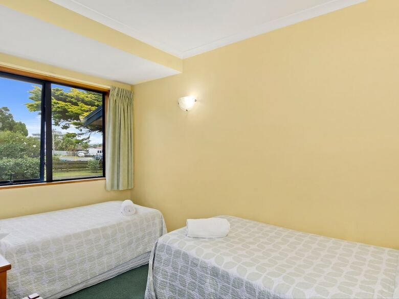 Boatshed Motel Apartments