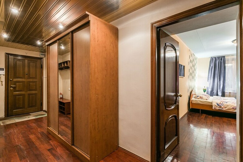 Apartment On Chayanova 12