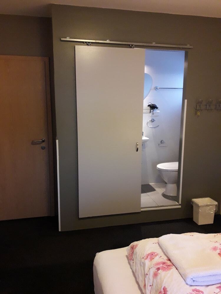 Hotel Jonna Guesthouse