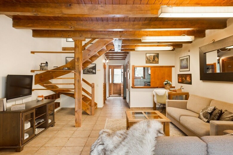 Luderna - Casa Con Jard�n Vista Aneto