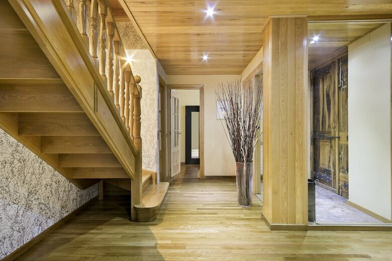 Apartamentos Luderna - Casa Con Jard�n Montcorbison
