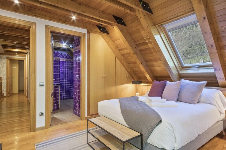 Apartamentos Luderna - Casa Con Jard�n Montcorbison