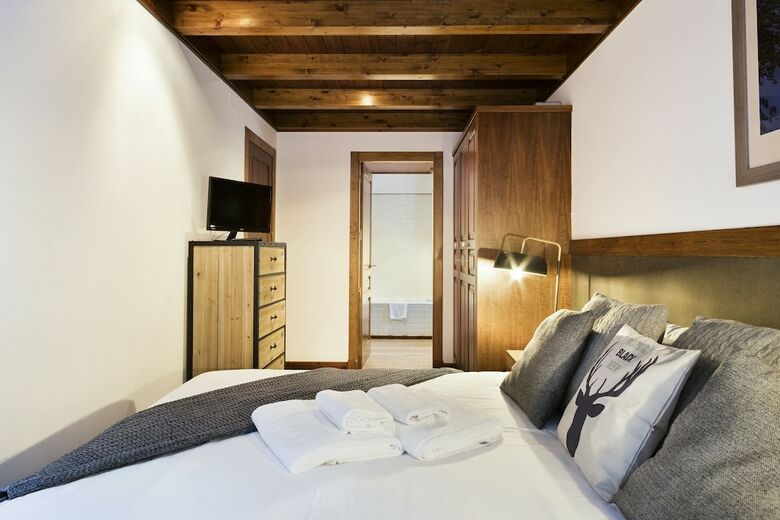 Luderna - Apartamento Val de Ruda A6 Por�ra