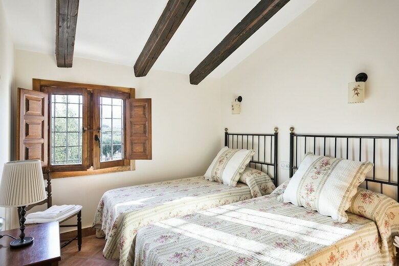 Luderna - Apartamento El Del Enebro Del Cercado de V�lez