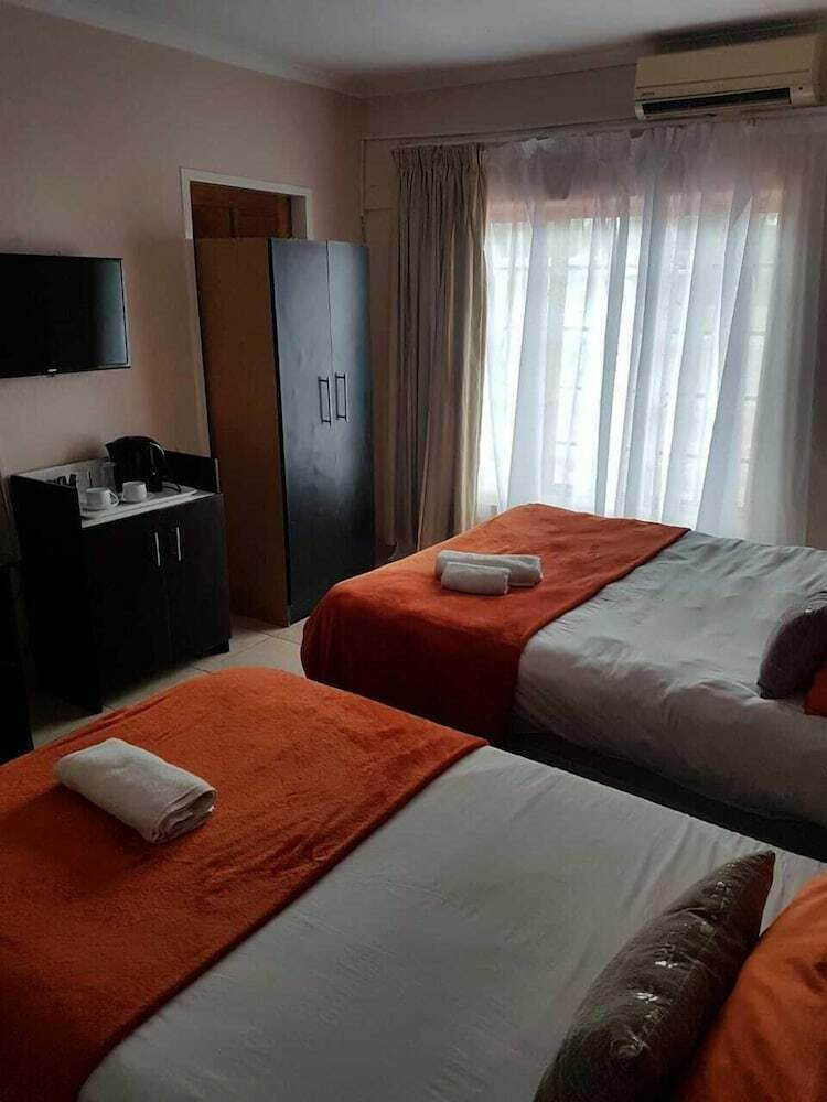 Hotel Savannah Guest House