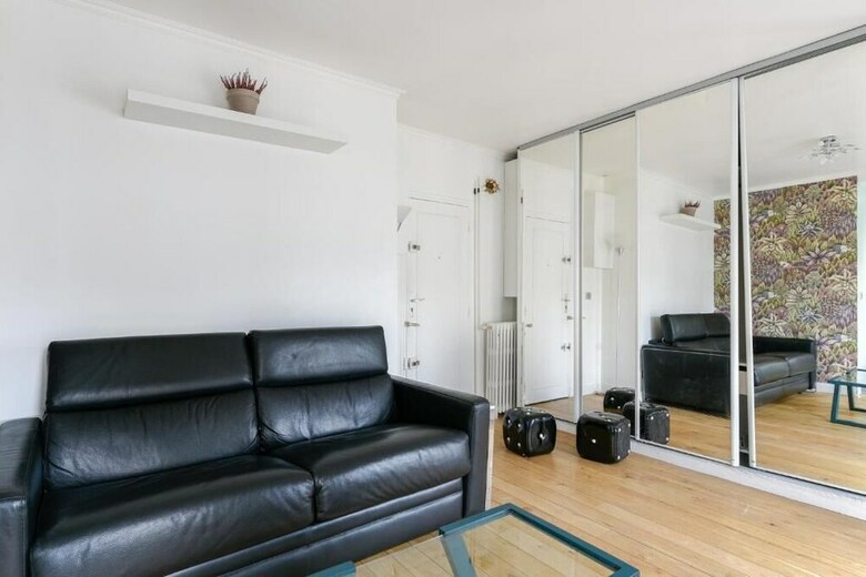 Apartamento Studio Au Coeur Des Abbesses