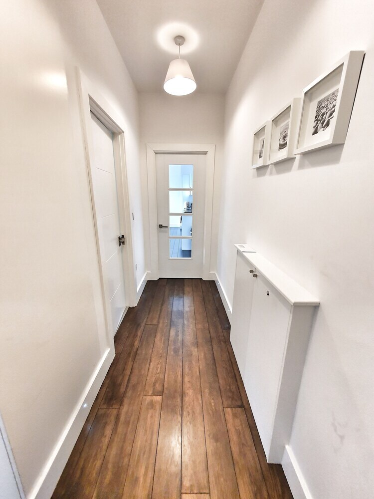 Urbane Spacious Executive Apartment