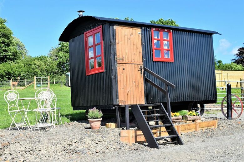 Cabana Meadow Shepherds Hut