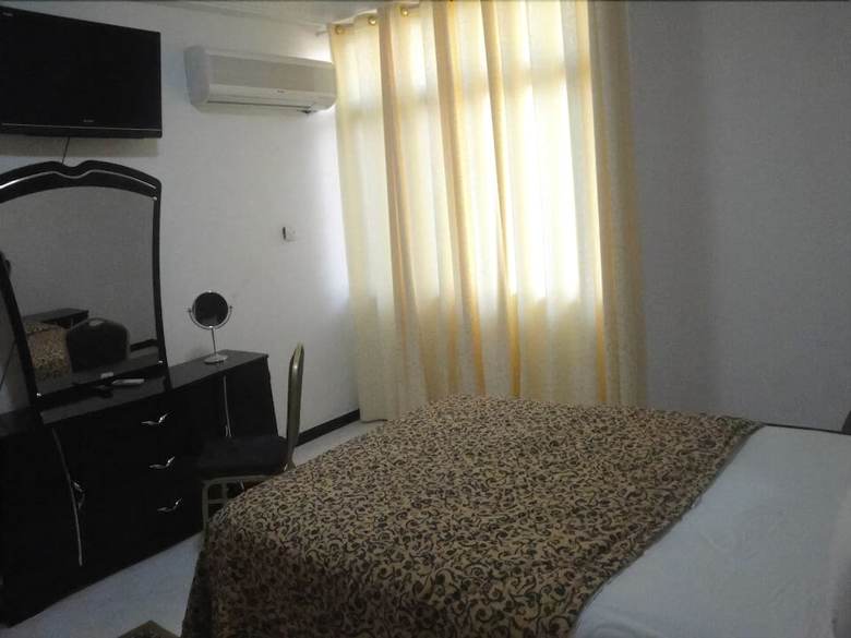 Aparthotel Golden Coast Hotel