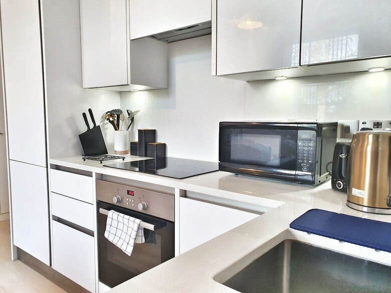 Modern Executive Apartment In Reading