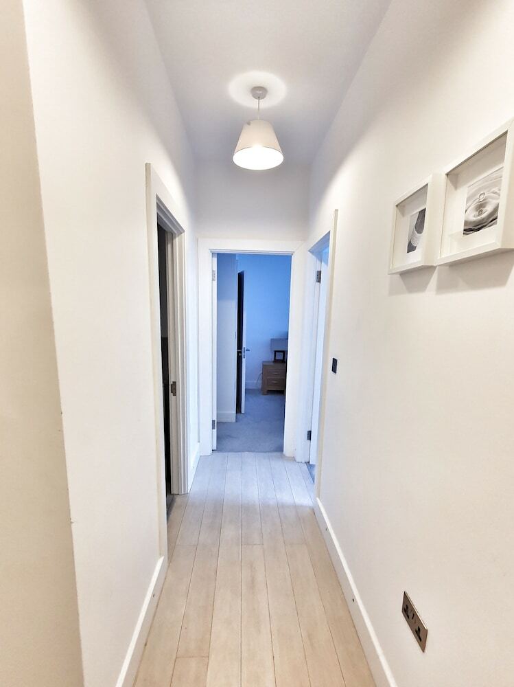 Modern Executive Apartment In Reading