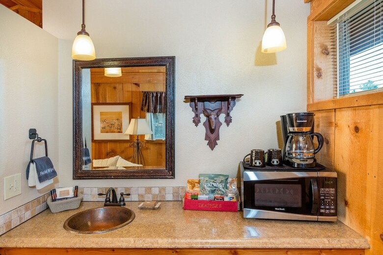 Bed & Breakfast Trapper's Rendezvous