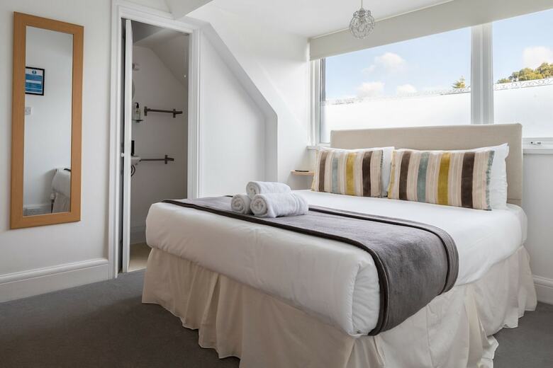 Hotel Oasis House