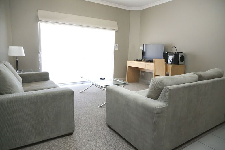 Centrepoint Apartments