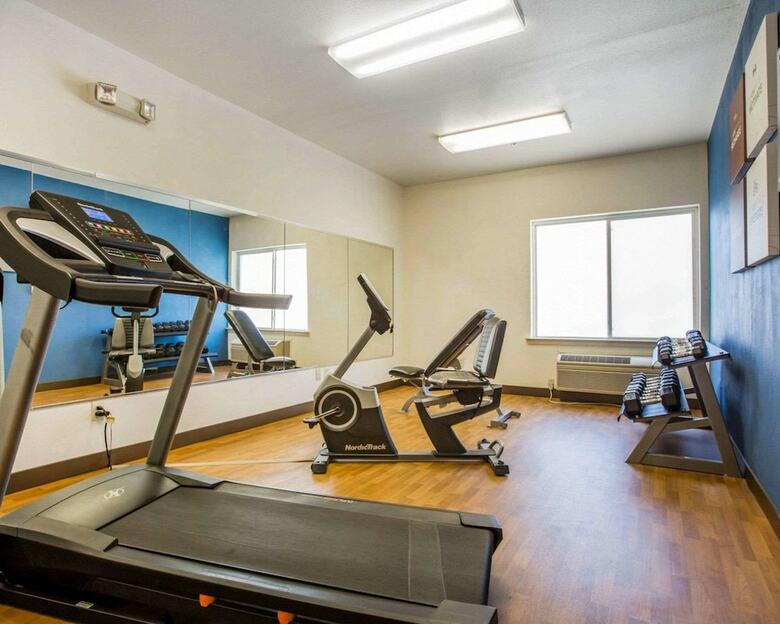 Hotel Comfort Suites