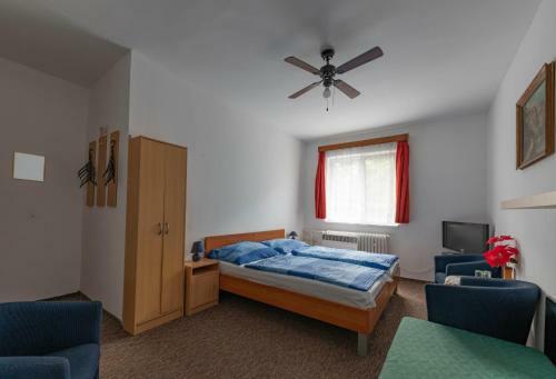 Hostal Penzi�n Vilo
