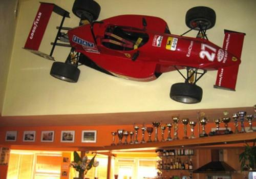 Hostal Penzion Racing